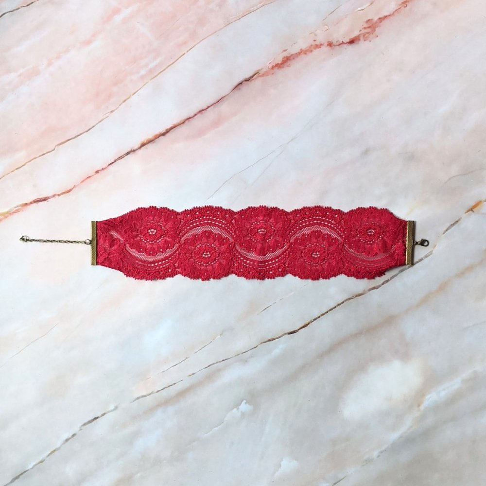 Fantasy Fairycore Red Wide Lace Collar Choker Necklace with Adjustable Clasp